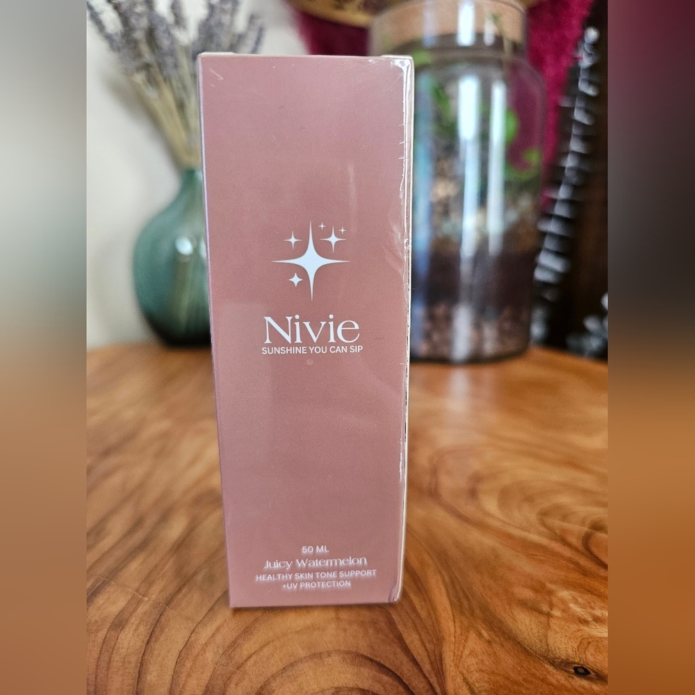 Nivie Juicy Watermelon Skin Tone Support